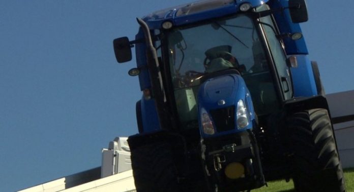 tractor